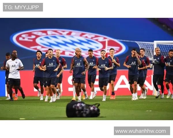 巴黎足球衫的魅力与时尚潮流交融探索足球文化的独特风采